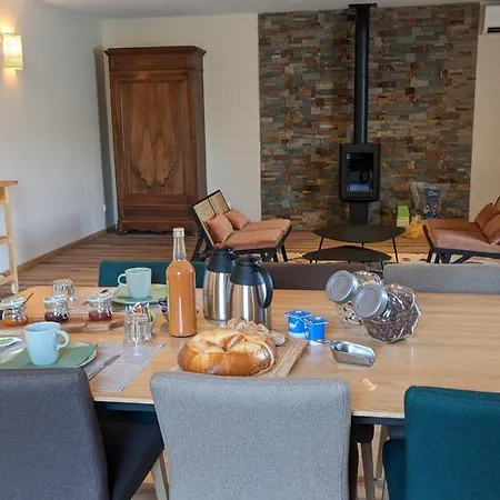 La Ferme Des Denis 3* Chanos-Curson