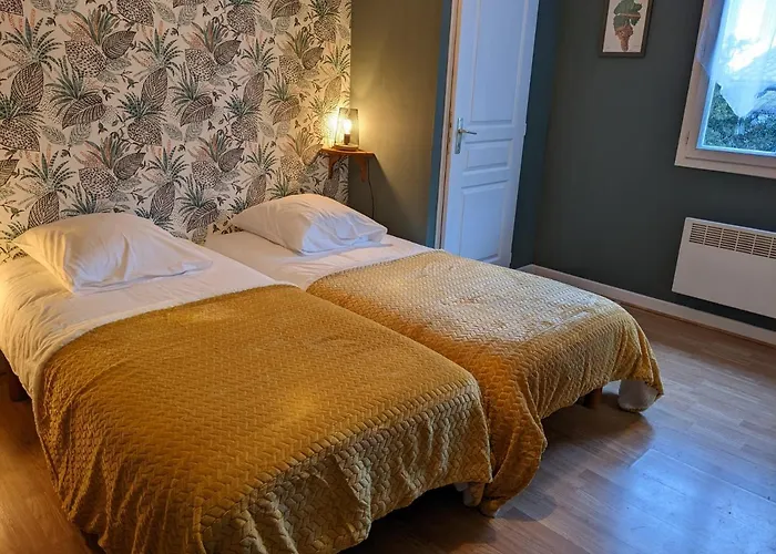 Bed & Breakfast La Ferme Des Denis Chanos-Curson