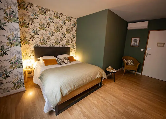 La Ferme Des Denis Bed & Breakfast Chanos-Curson